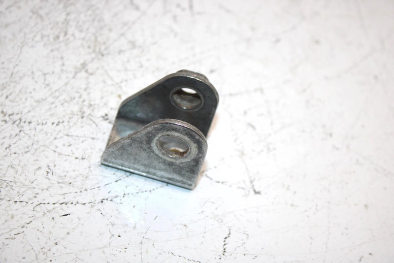 94 Yamaha Vmax 600 Oem Torque Stop W/Bracket 8AB-21315-00-00 SY2