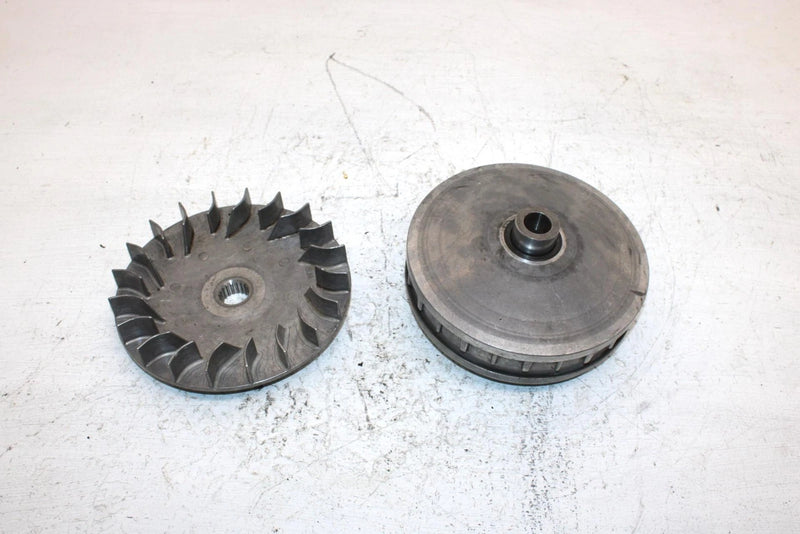 2004 Yamaha  Bruin 350 Oem Primary Drive Clutch  5UH-17611-00-00 AY24