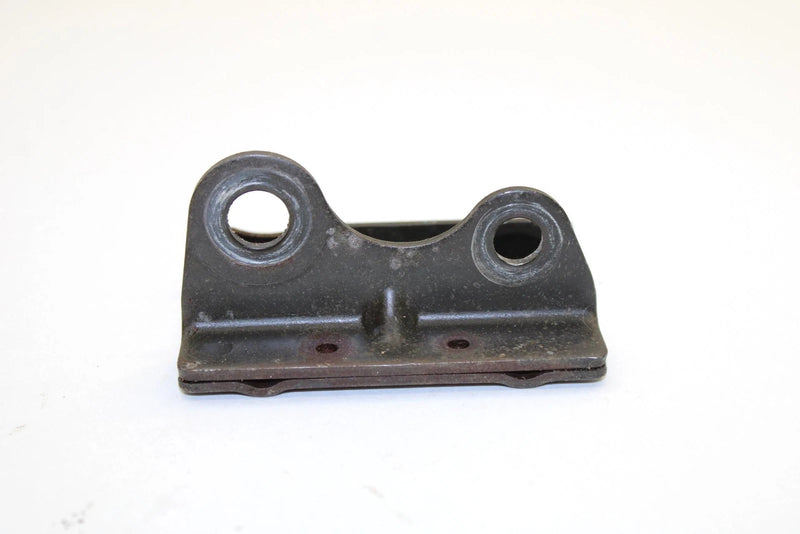2002 Yamaha Sx Viper Oem Right Rail Bracket 8DF-47464-01-00 Q2619