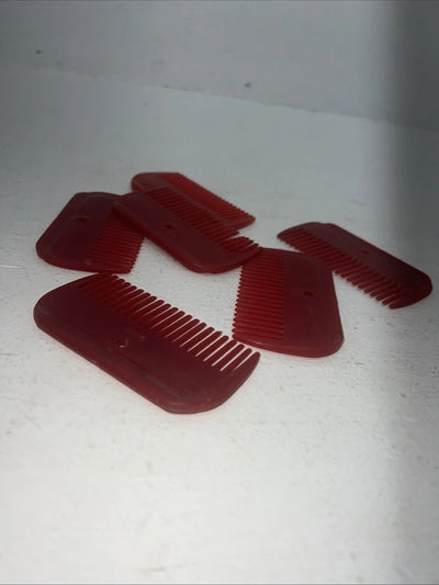 New Red Mini Horse Combs Set Of 6 D-508