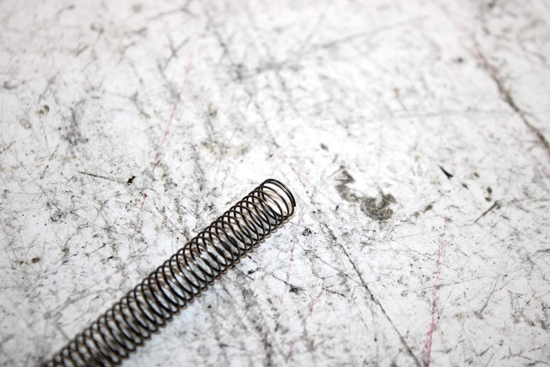 2000 Polaris Magnum 325 Oem Spring 3131129 AP65