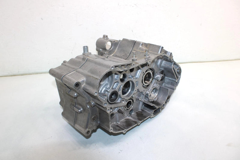 96 Kawasaki Bayou 400 4x4 Oem Crankcase 14001-5344 AK11