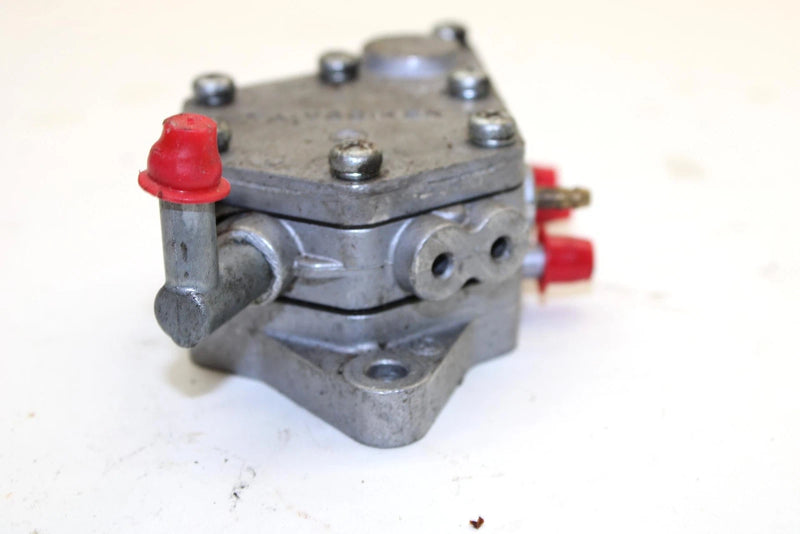 1999 Yamaha Vmax 700 Sx Oem Fuel Gas Pump 8CH-24410-00-00 SY105