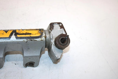 04 Arctic Cat Mountain Cat 900 Efi 151in Oem Left Steering Knuckle 1703-328 SAS6