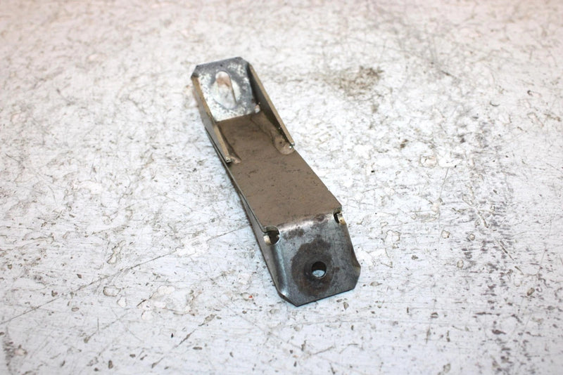 2006 John Deere  Buck 650 Oem Carb Support Bracket 707000252 AJ0