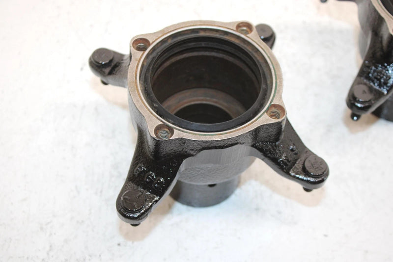 1990 Polaris Trail Boss 350l 4x4 Oem Front Wheel Hub Pair 5130682 AP142