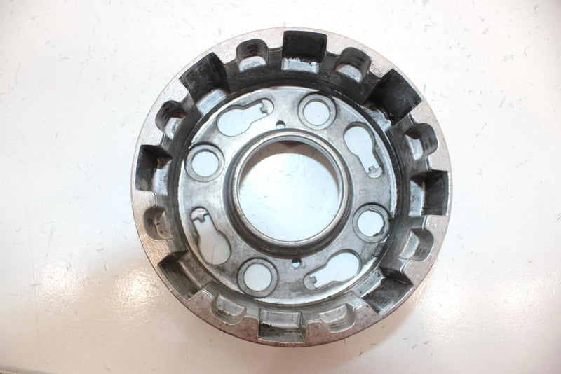 86 Honda Fourtrax  Trx125 A Oem Clutch Housing 22101-943-010 AH7