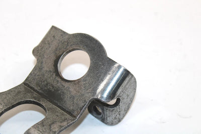 1985 Yamaha Vmax Oem Left Front Engine Bracket 8U9-21419-00-00 SY125