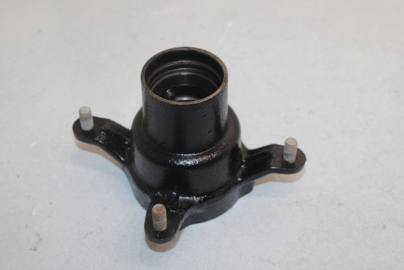 Polaris Oem Front Hub With Studs Press In Cap 1520182 2202595 Q1369