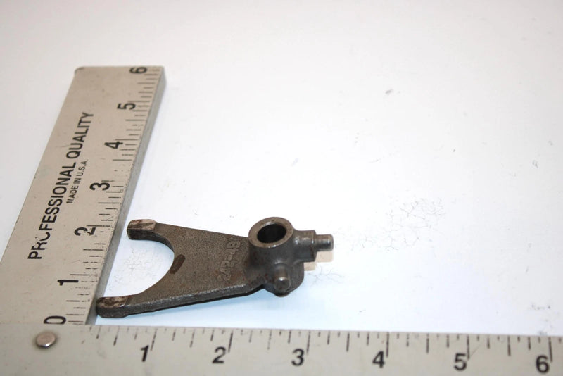 83 Suzuki Alt125 3x9 Model D  Oem Shift Fork #4 25241-24201 AS12