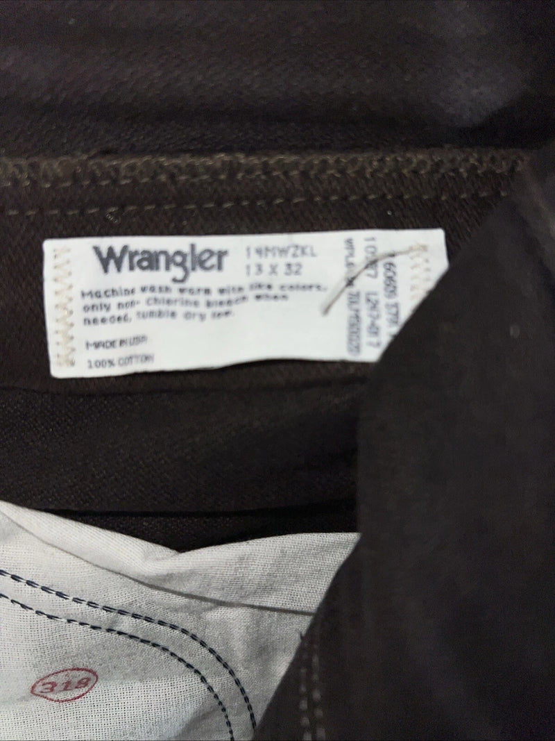 New Men’s Brown Cowboy Cut Slim Fit Wrangler Jeans. 13x32 G-6