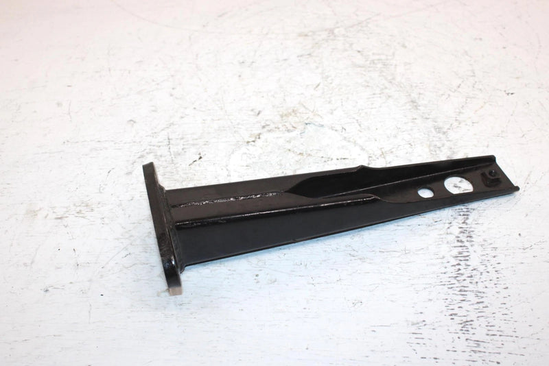 1998 Yamaha  Grizzly Oem Footrest Support 4WV-27411-00-00 AY49