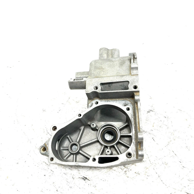 00-02 Polaris Magnum 325 4X4 OEM Main Transmission Case 3233902 AP202