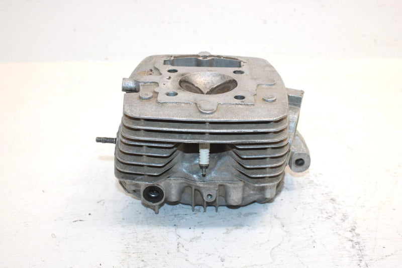 1982 Honda Atc 185a Oem Cylinder Head 12000-427-010 12000-427-305 AH63