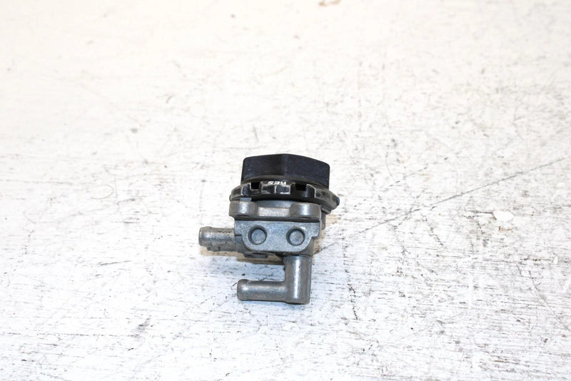 2000 Kawasaki Prairie 300 Oem Fuel Tap 51023-1404 AK31.1