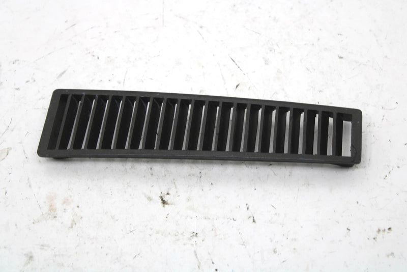 1983 Yamaha Excel Iii Oem Hood Louver 8J4-77134-00-00 SY133