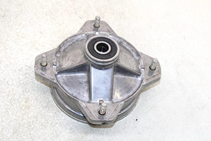 86 Polaris Trail Boss  Oem Front Wheel Hub 1525001 AP138