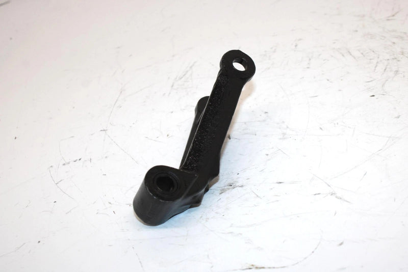 1988 Yamaha Phazer Oem Lower Left Spindle Arm 8V0-2382F-02-00 SY26