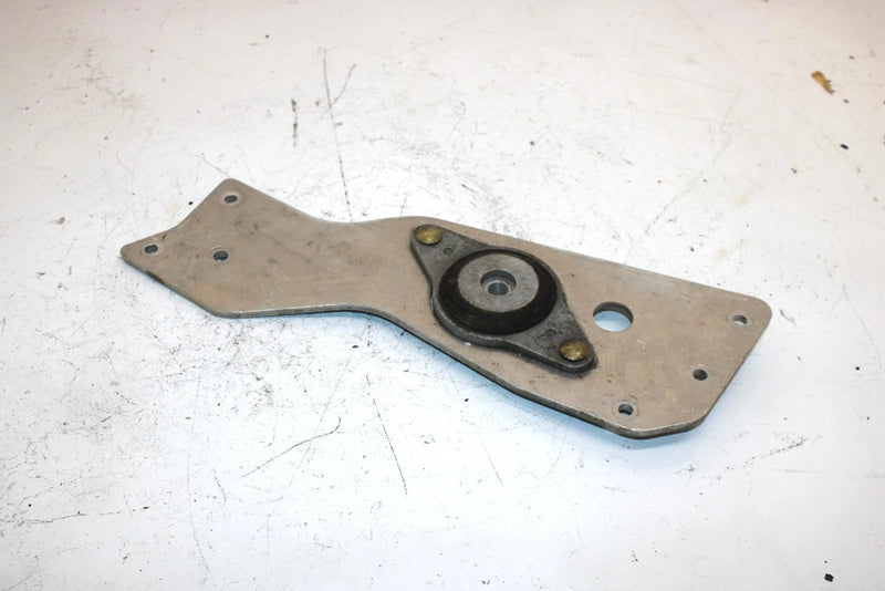 06 Polaris Fst Switchback Oem Left Motor Mount Strap Plate 5248666 B608
