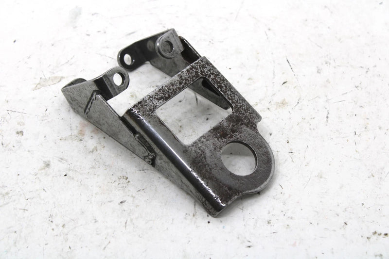1985 Yamaha Phazer E Oem Engine Bracket 1 8V0-21411-00-00 SY57
