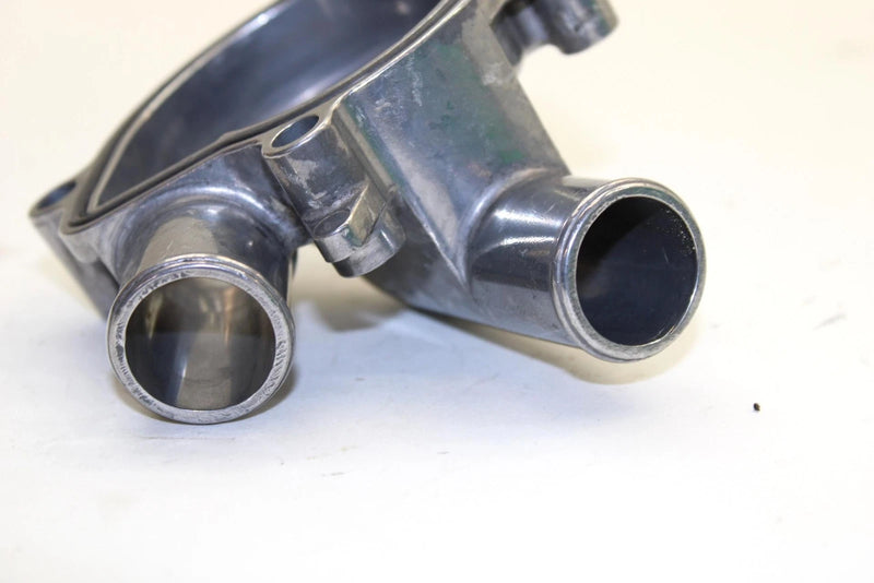 1994 Yamaha Vmax 600 Oem Engine Water Pump Housing Cover 8AB-12422-01-00 Q2563