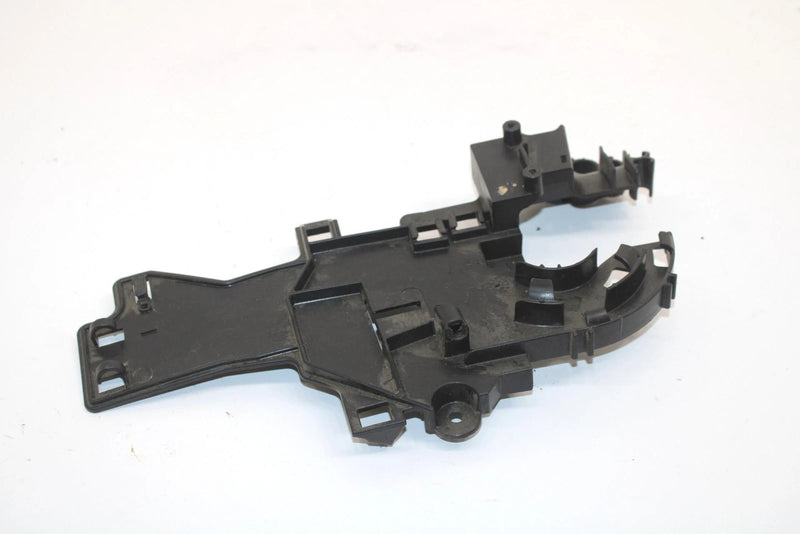 2013 Ski-doo Summit Sp 800 Oem Coolant Tank Mount 509000813 SS75