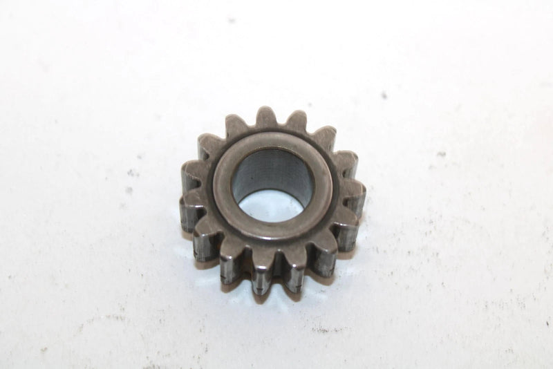 1985 Yamaha  Moto 4 Oem 2nd Pinion Transmission Gear 15T 24W-17121-00-00 AY40