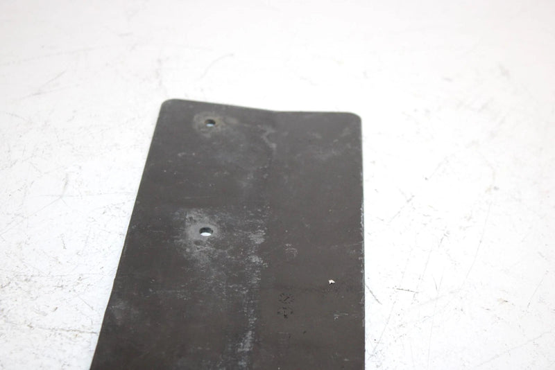 06 Ski-doo Gsx 600 Ho Sdi Oem Snowflap Support 520000423 SS14