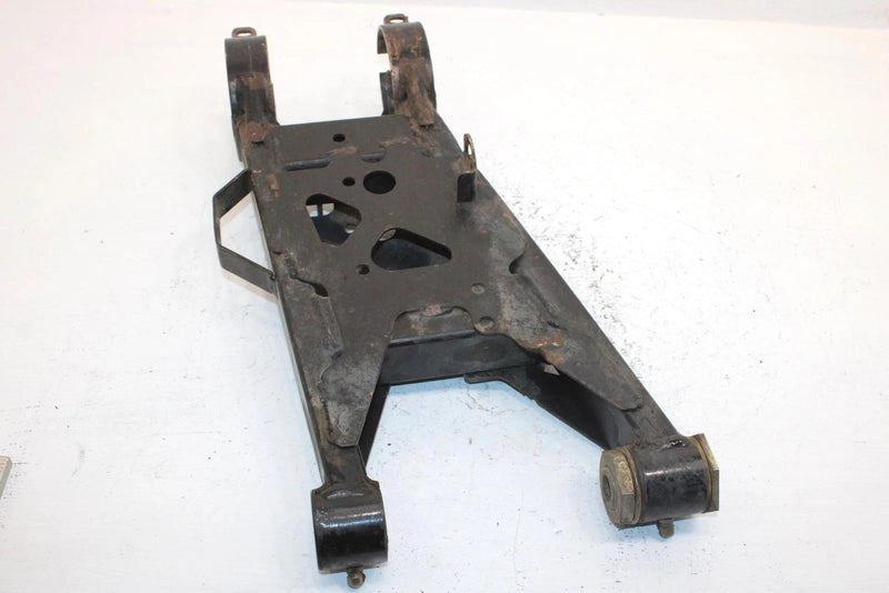 2009 Polaris Trail Boss 330 Oem Rear Swingarm 1541987-067 AP181