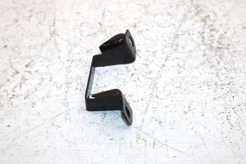 2001 Polaris Magnum 500 Oem Carb Mount Bracket 5240609-067 AP157