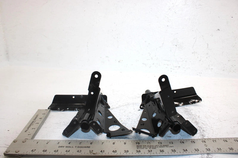 2002 Ski-doo Mxz 800 Adrenaline Oem Trailing Arm Mount Set 518320507 SS21