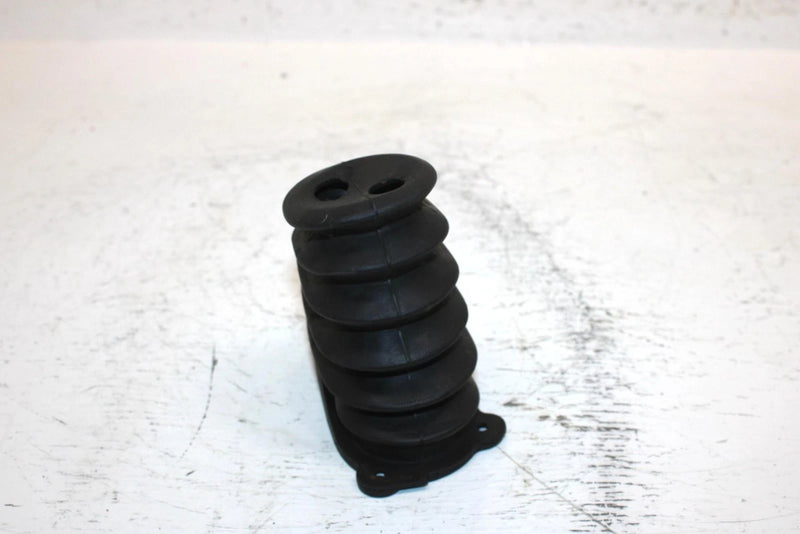1989 Yamaha Inviter Oem Right Tierod Boot 81E-23818-00-00 SY17