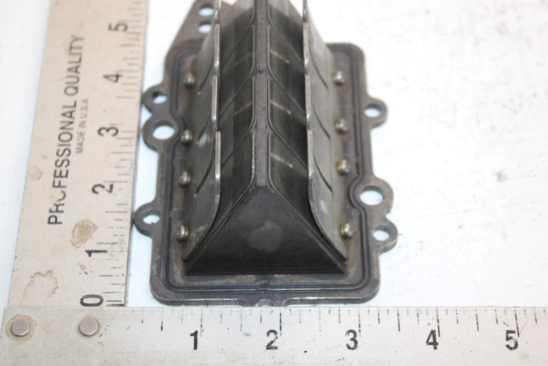 1998 Yamaha Waverunner Gp800 Oem Reed Valve 66E-13610-00-00 JY9