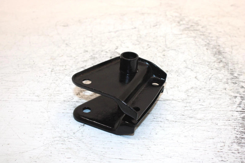 1995 Arctic Cat Pantera Oem Right Rail Aux Wheel Bracket 0704-206 SA17