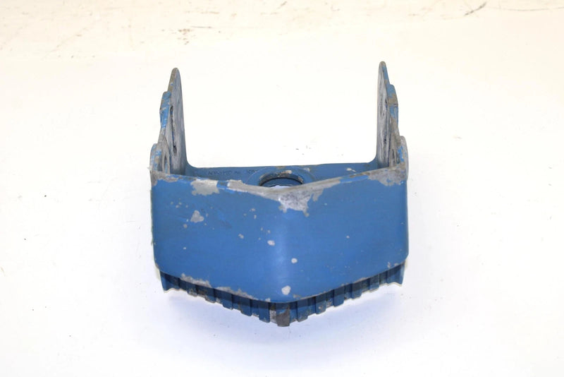 1985 Kawasaki 550 Oem Handle Pivot Bracket 39021-3701 JK5