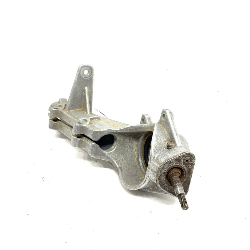 01-02 Polaris Magnum 325 4X4 OEM Right Hubstrut 1820951 AP202