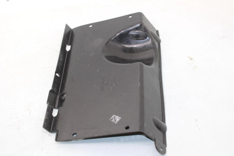 2015 Yamaha Viking Vi Oem Center Rear Splash Guard 1XD-F84A5-00-00 XY0