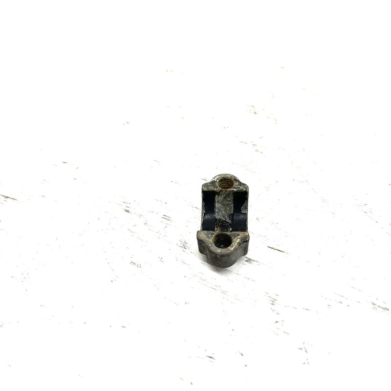 98-00 Arctic Cat 500 4x4 Automatic OEM Master Cylinder Clamp 0602-907 AA32