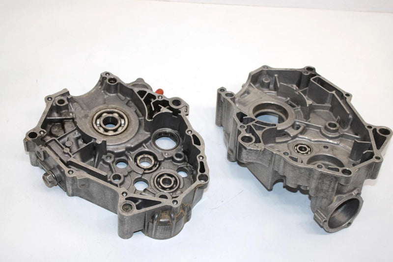 87 Yamaha  Champ 100 Yfm100t Oem Crankcase 2HX-15100-00-00 AY11