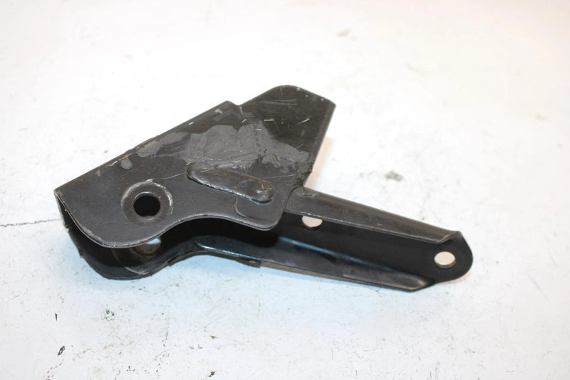 08 Polaris Fst Iq Touring Oem Left Shock Mount 1014462-067 SP8