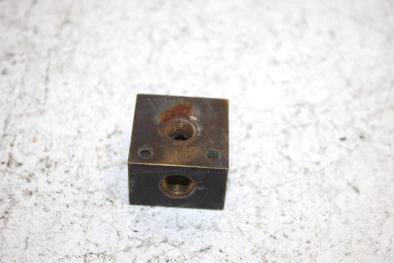 1997 Polaris Magnum 425 Oem Brake Tee Fitting 7052103 AP166