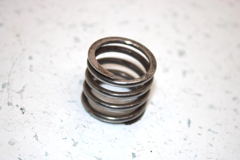 86 Kawasaki Bayou 185 Oem Spring 92081-1650 AK4