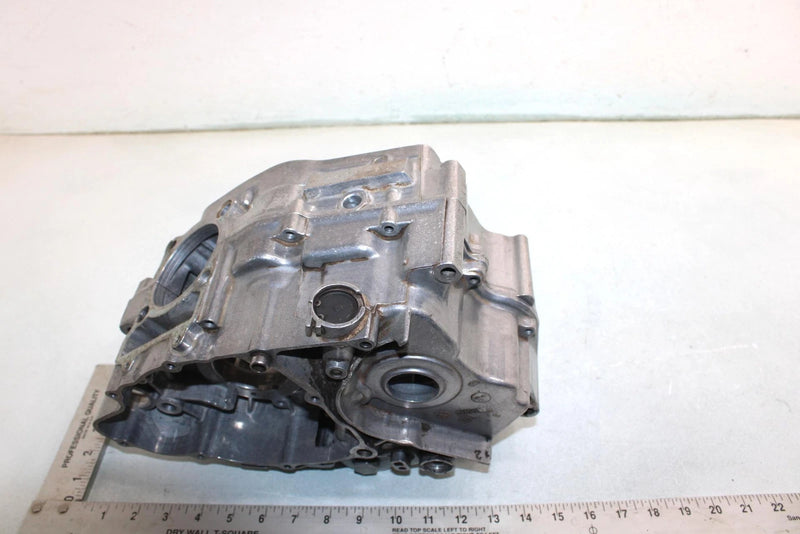 83 Yamaha  Ytm M225 Dxk Oem Crankcase 21V-15100-00-00 AY42