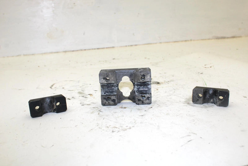 1993 Arctic Cat Tigershark Oem Handle Bar Mount Set 0105-350 JA8
