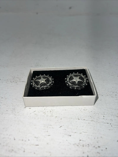 New Women’s Congress Leather Circle Silver Star Earrings. 93148 B-9