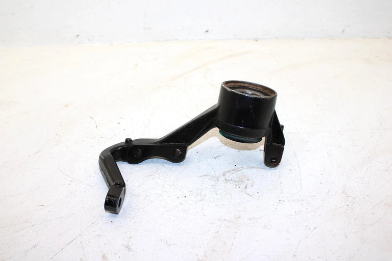 2004 Bombardier Out Lander Oem Front Right Knuckle 709400133 AB12