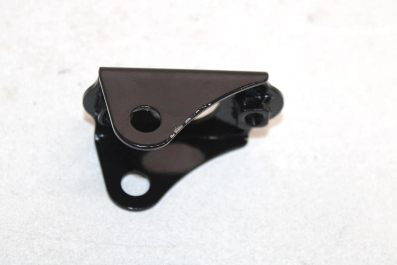 91 Yamaha  Big Bear  4wd Oem Lower Engine Mount Stay 2HR-21315-00-00 AY43