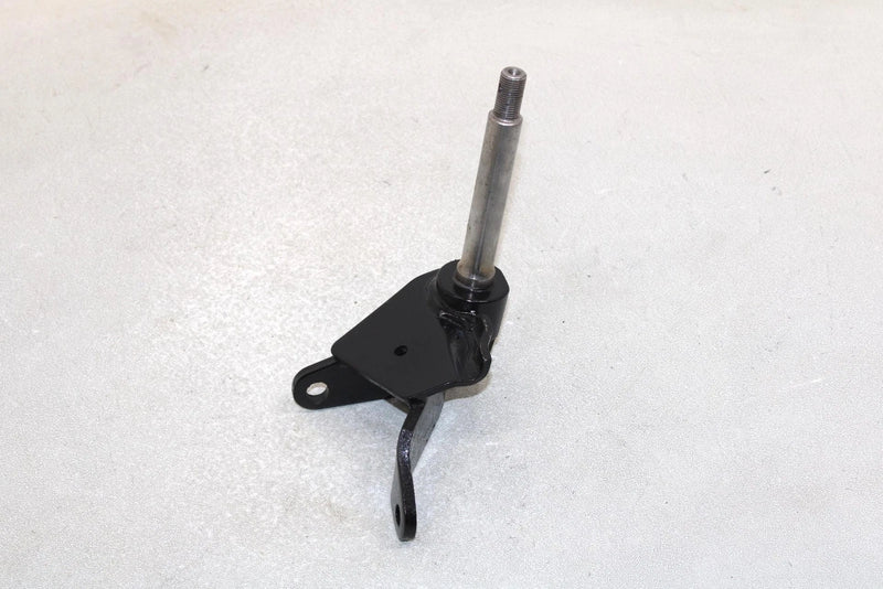86 Polaris Trail Boss  Oem Right Front Steering Spindle 1821024 AP138