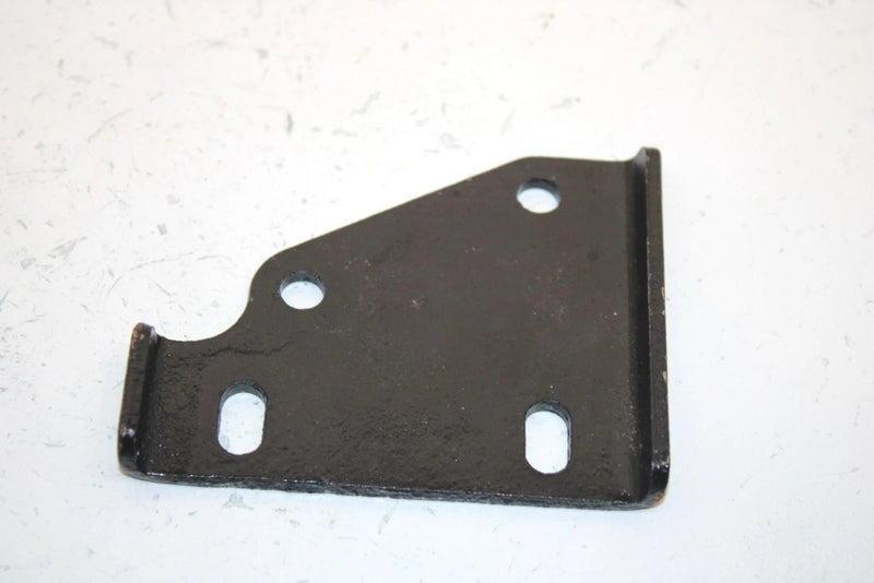 01 Yamaha  Kodiak  2wd Oem Exhaust Pipe Bracket 5GH-1477K-00-00 AY29