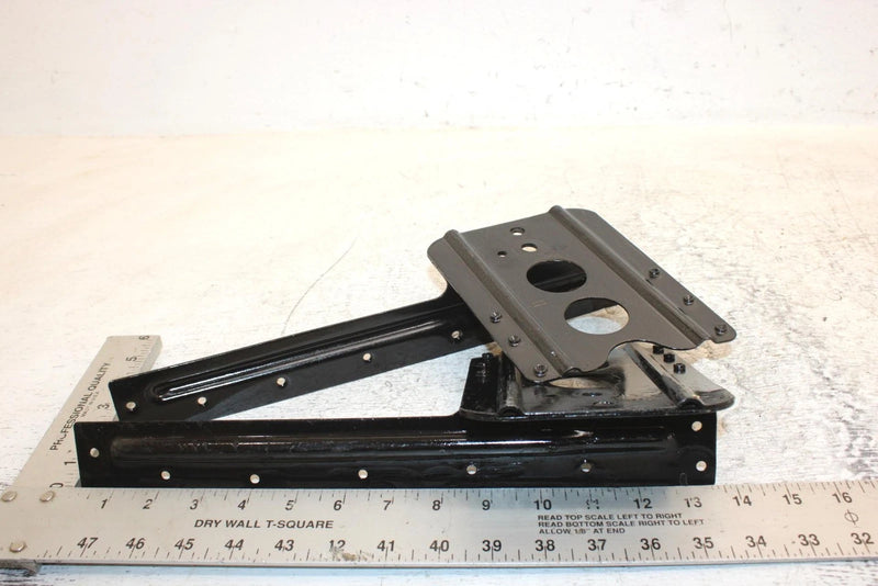 1998 Ski-doo Mach 1 700 Oem Rear Skid Mount Set 518318923 518318924 SS3